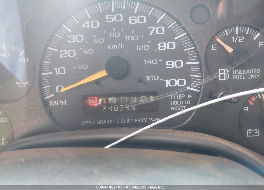 2000 CHEVROLET EXPRESS VIN: 1GCFG25W2Y1108804