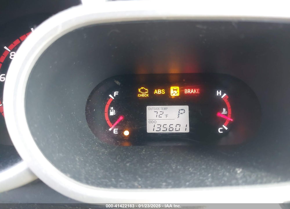 2010 PONTIAC VIBE VIN: 5Y2SP6E05AZ412346