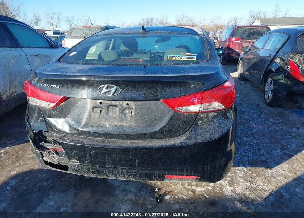 2013 HYUNDAI ELANTRA VIN: 5NPDH4AE6DH432225