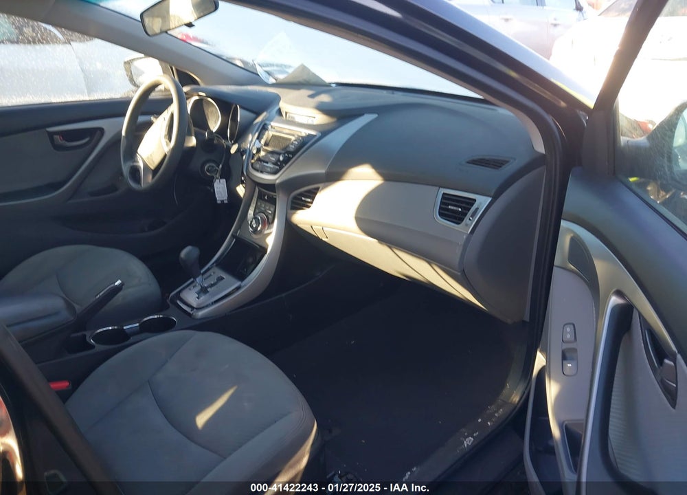 2013 HYUNDAI ELANTRA VIN: 5NPDH4AE6DH432225