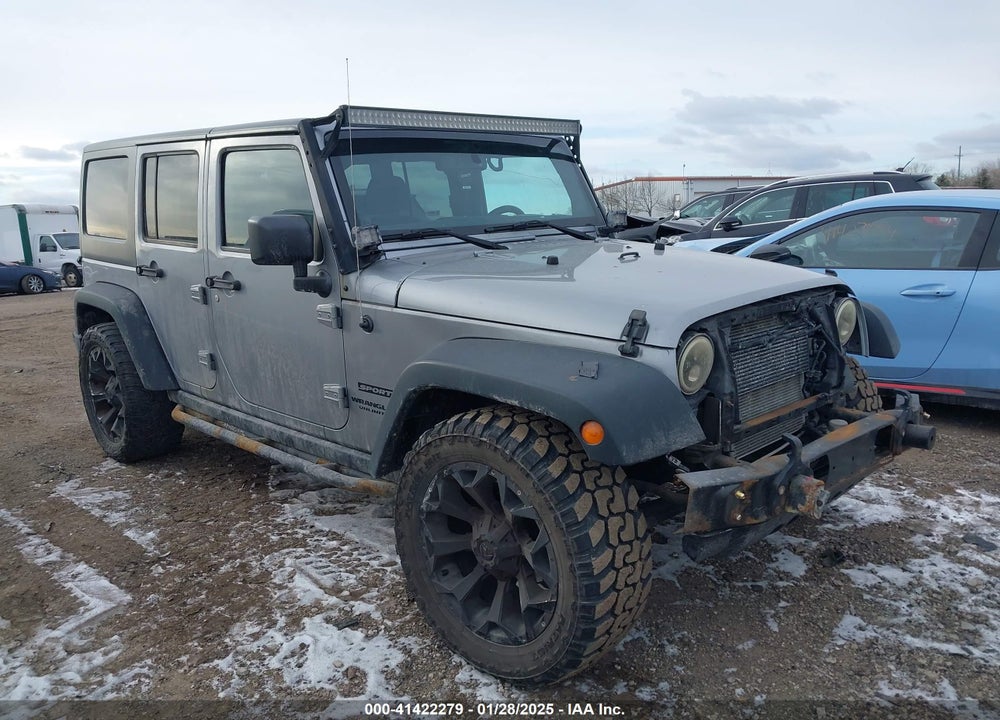 2014 JEEP WRANGLER UNLIMITED SPORT VIN: 1C4BJWDG5EL311381
