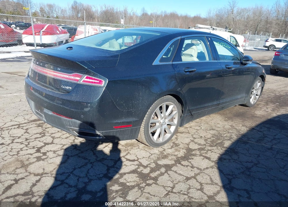 2014 LINCOLN MKZ VIN: 3LN6L2J9XER808451