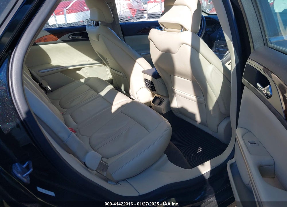 2014 LINCOLN MKZ VIN: 3LN6L2J9XER808451