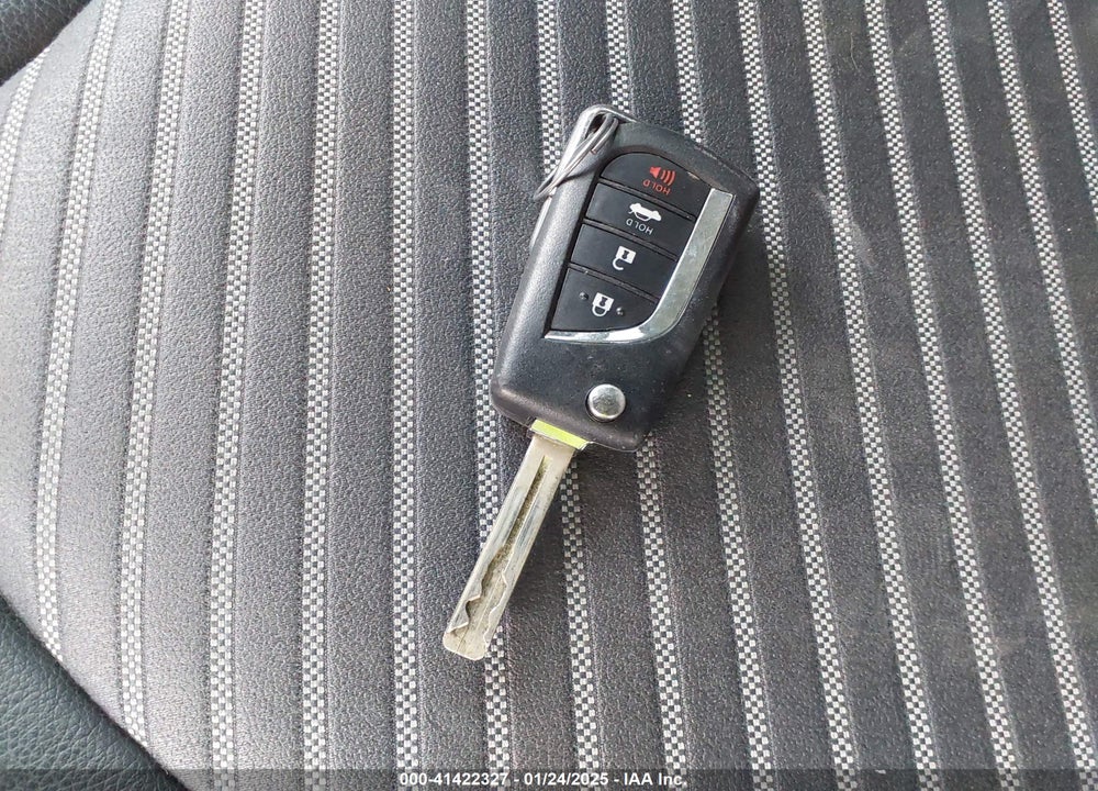 2021 TOYOTA CAMRY VIN: 4T1G11AKXMU480530