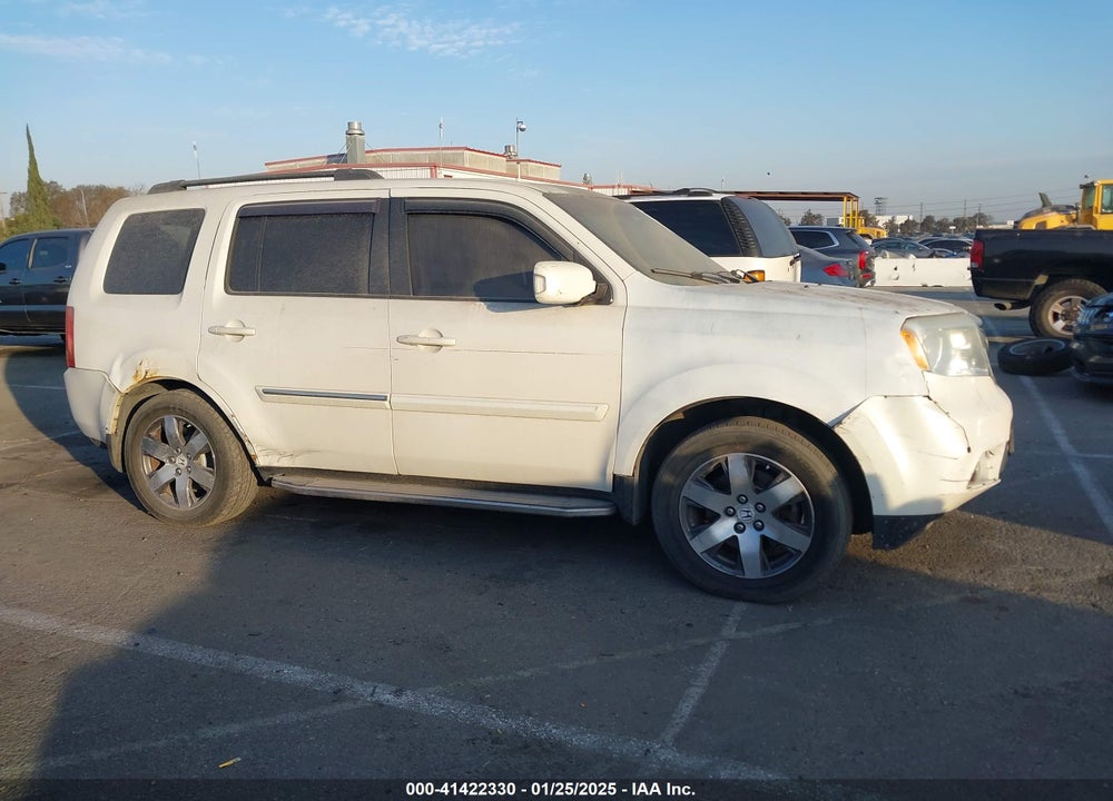 2013 HONDA PILOT TOURING VIN: 5FNYF3H92DB013488