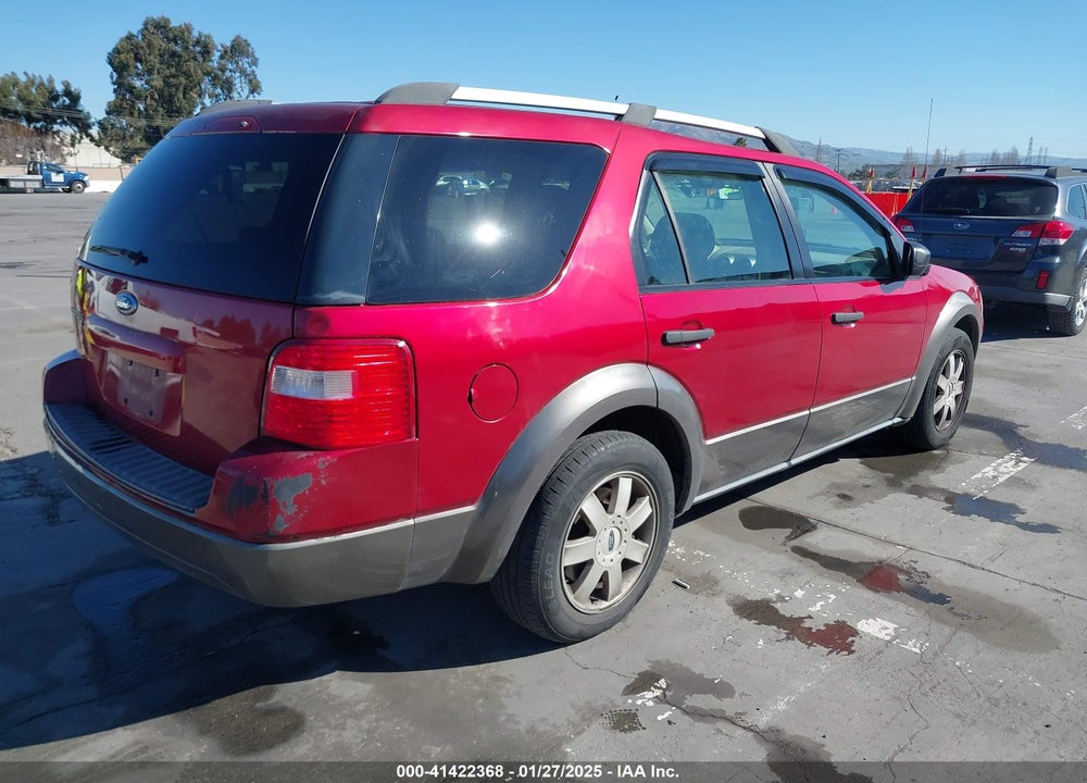 2005 FORD FREESTYLE SE VIN: 1FMZK04105GA30548