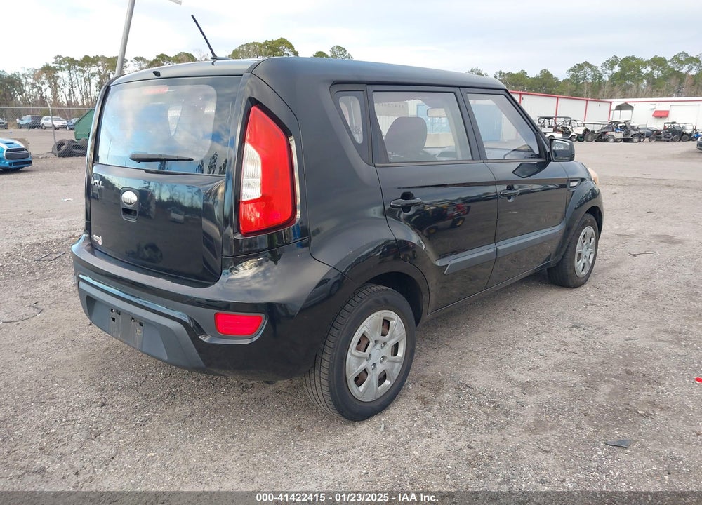2013 KIA SOUL VIN: KNDJT2A59D7590178