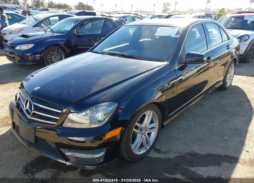 2014 MERCEDES-BENZ C 250 LUXURY/SPORT VIN: WDDGF4HB0ER317974