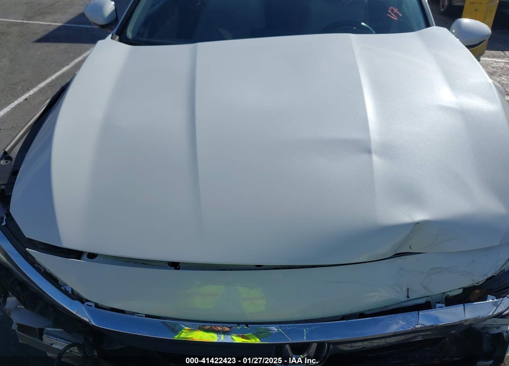 2018 HONDA ACCORD VIN: 1HGCV1F92JA169301