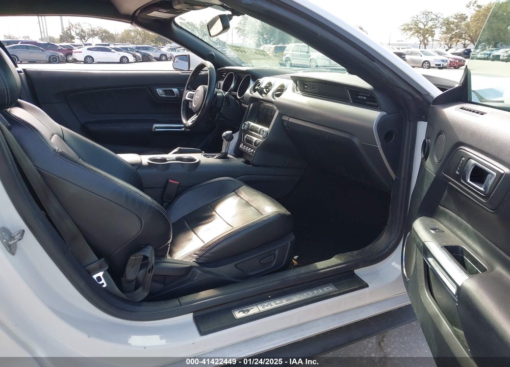 2020 FORD MUSTANG VIN: 1FATP8UH3L5180062