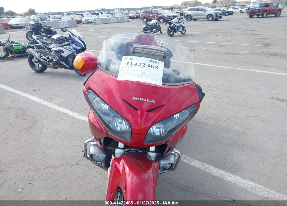 2014 HONDA GL1800 G VIN: JH2SC68G1EK200411