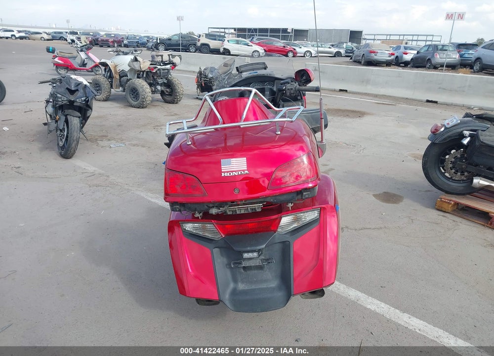 2014 HONDA GL1800 G VIN: JH2SC68G1EK200411