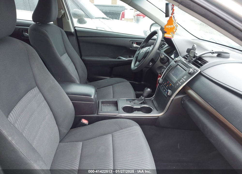 2016 TOYOTA CAMRY VIN: 4T4BF1FK4GR562509