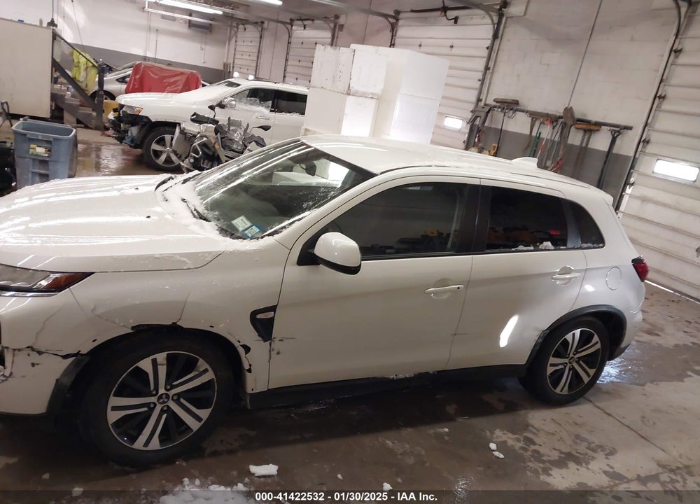 2021 MITSUBISHI OUTLANDER SPORT 2.0 ES AWC VIN: JA4ARUAUXMU003063