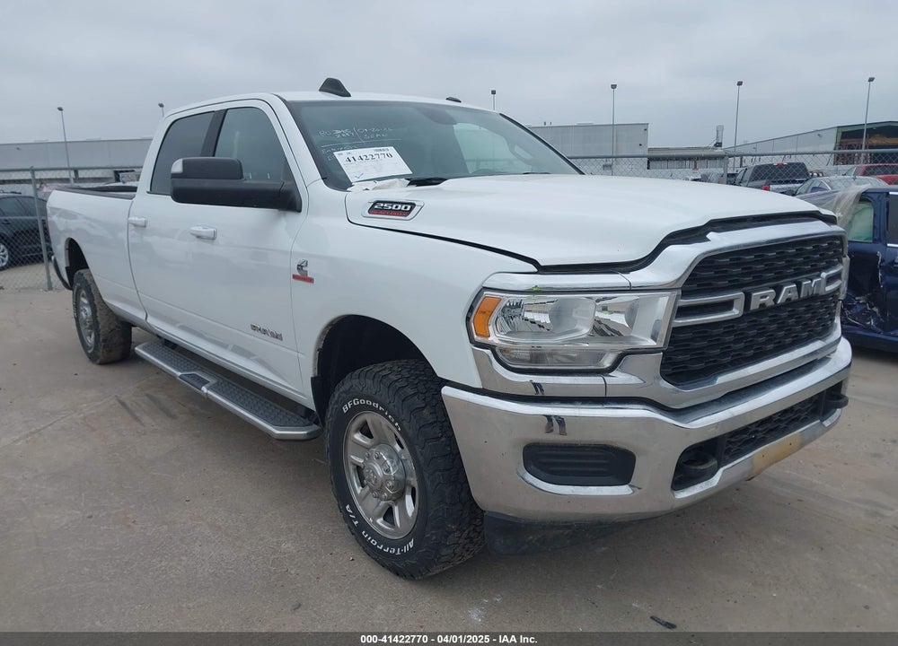 2022 RAM 2500 BIG HORN 4X4 8' BOX VIN: 3C6UR5JL4NG423025