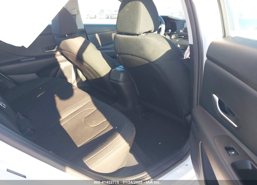 2022 HYUNDAI ELANTRA SEL VIN: 5NPLM4AGXNH066067