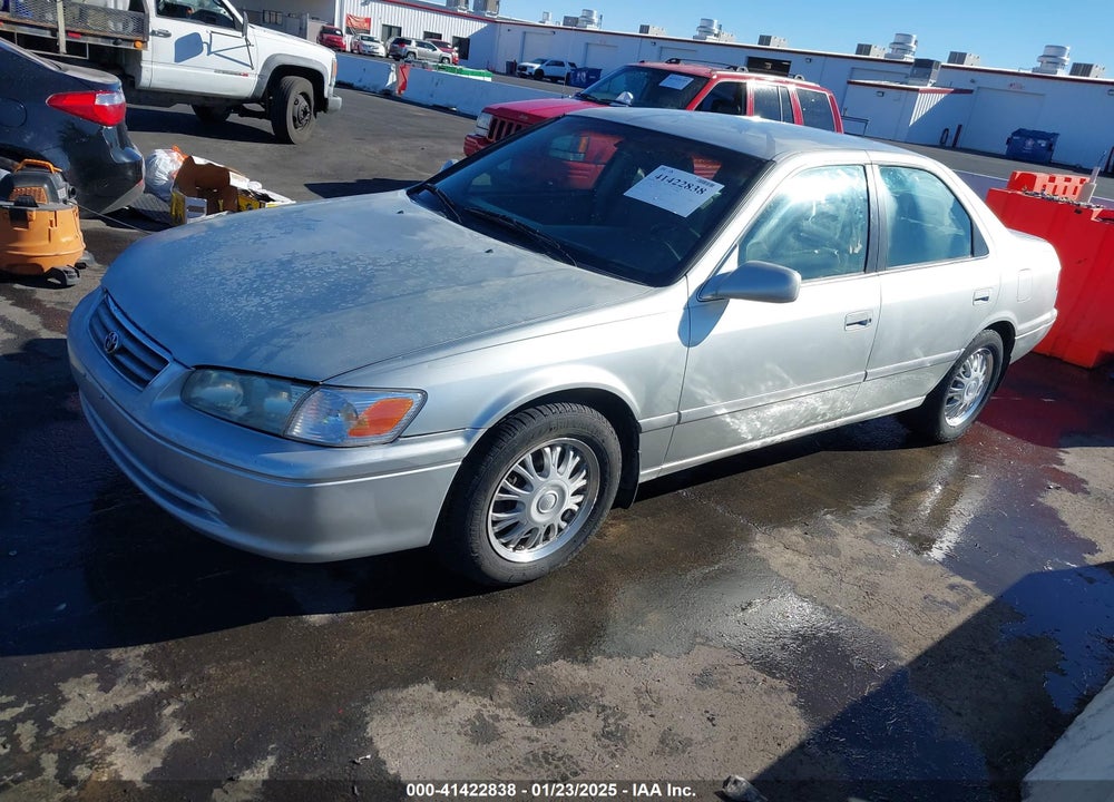 2001 TOYOTA CAMRY LE VIN: JT2BG28K510539956
