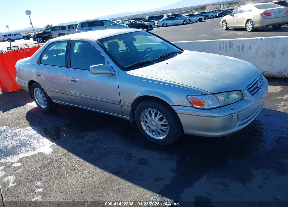 2001 TOYOTA CAMRY LE VIN: JT2BG28K510539956