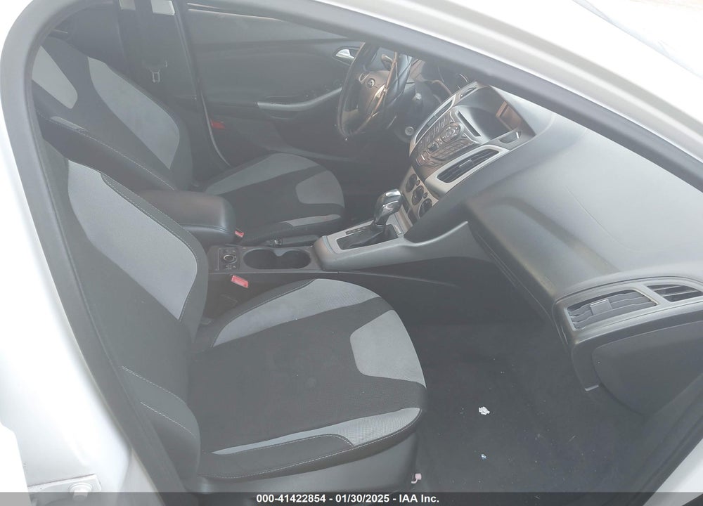 2012 FORD FOCUS SE VIN: 1FAHP3F22CL442439