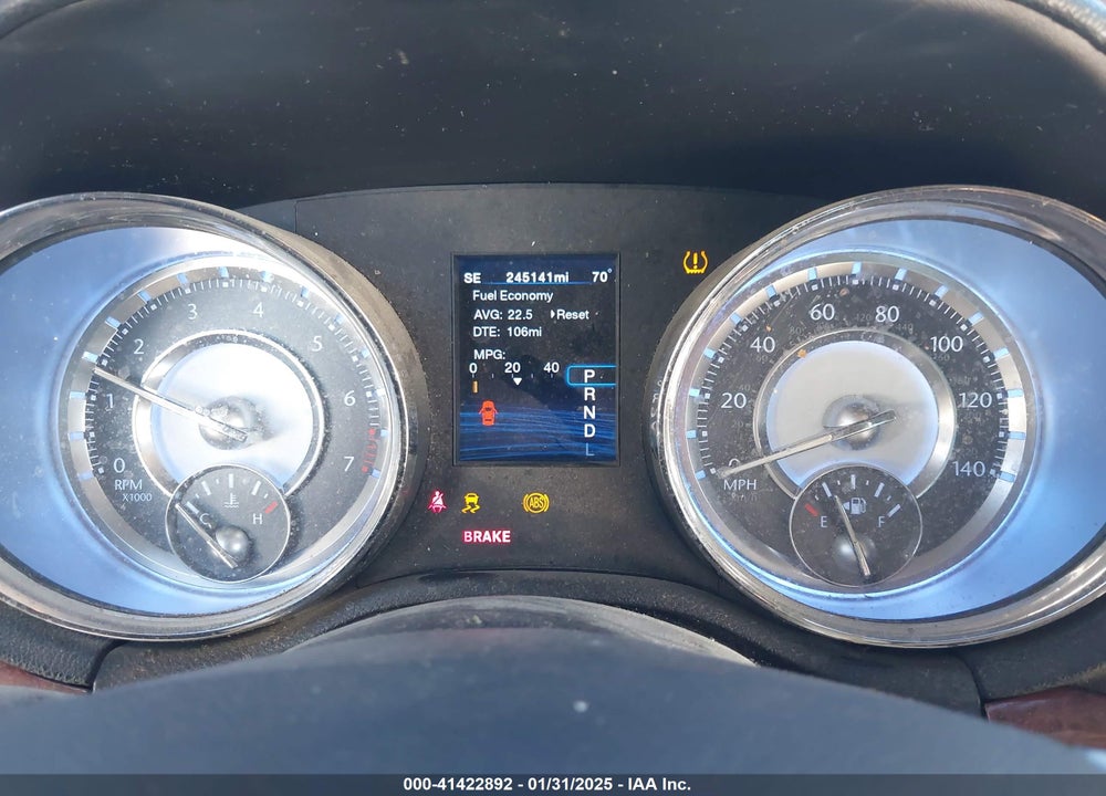 2012 CHRYSLER 300 VIN: 2C3CCACG8CH223037