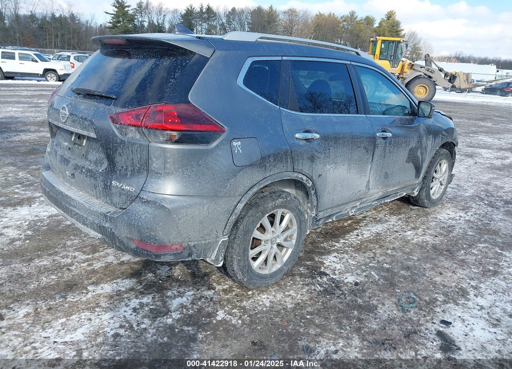 2018 NISSAN ROGUE SV VIN: 5N1AT2MV5JC774270
