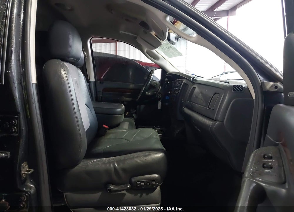 2002 DODGE RAM 1500 ST VIN: 1D7HA18Z02J179037