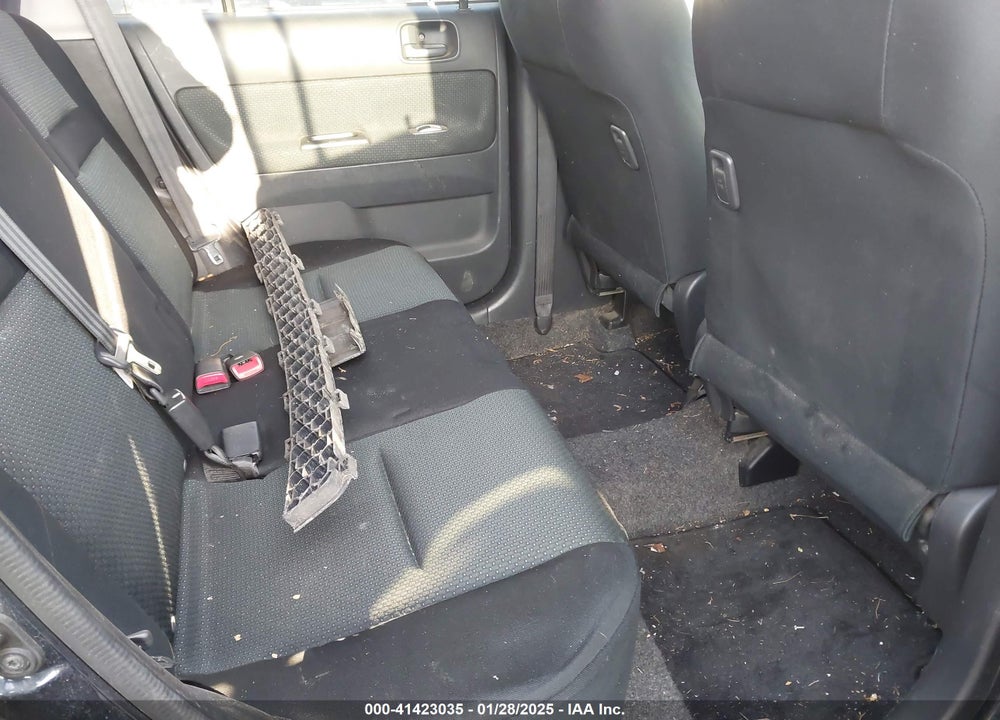 2006 SCION XB VIN: JTLKT324664111742