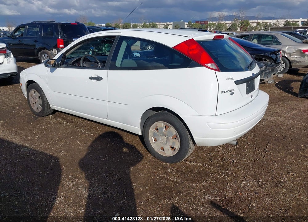 2007 FORD FOCUS S/SE/SES VIN: 1FAFP31N47W298051