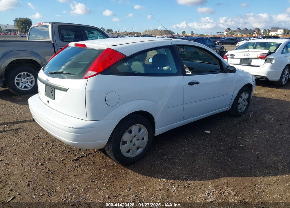 2007 FORD FOCUS S/SE/SES VIN: 1FAFP31N47W298051