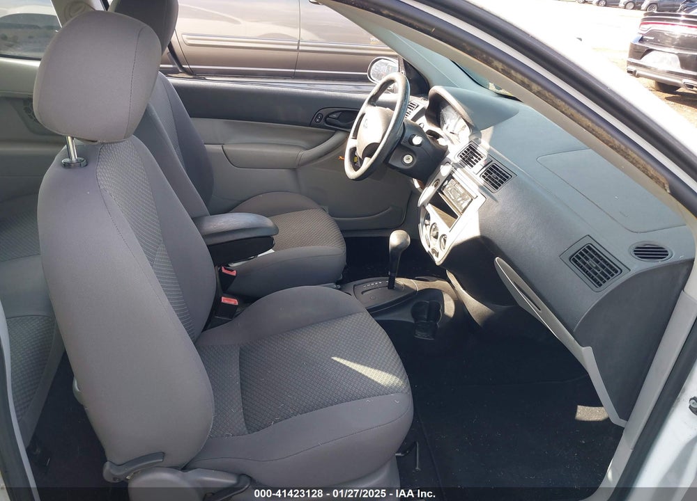 2007 FORD FOCUS S/SE/SES VIN: 1FAFP31N47W298051