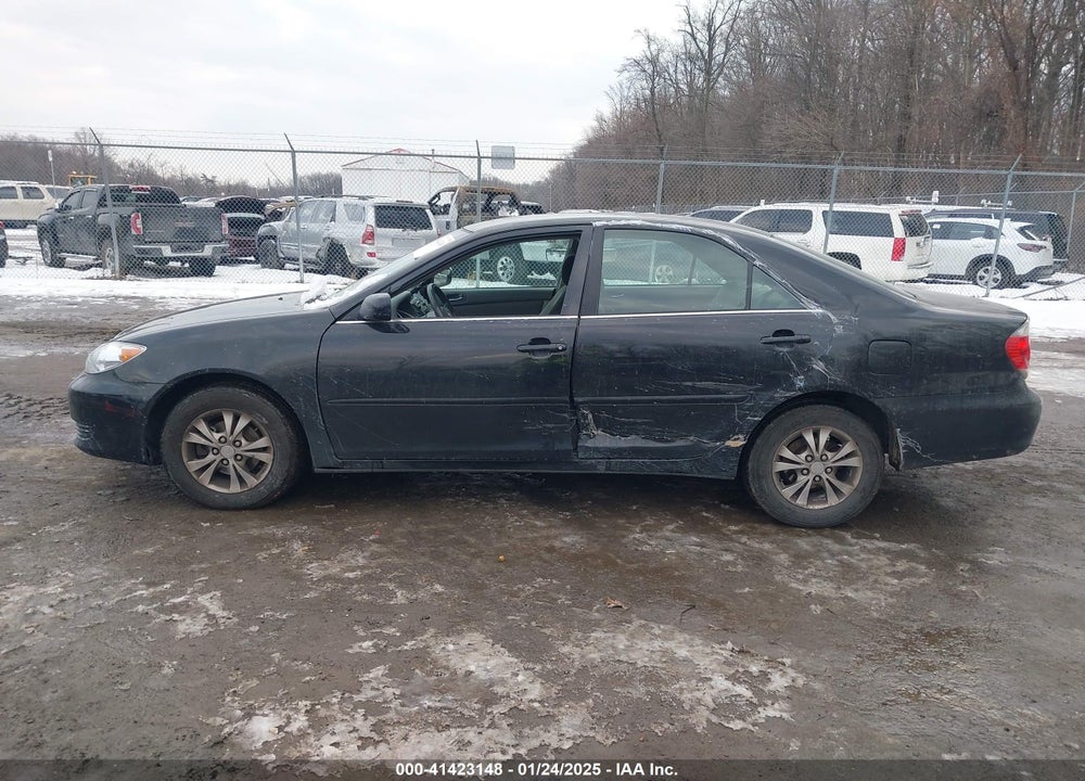 2005 TOYOTA CAMRY LE V6 VIN: 4T1BF30K55U093944
