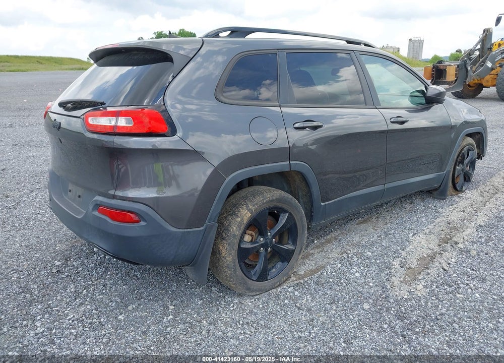2016 JEEP CHEROKEE VIN: 1C4PJLCBXGW222059