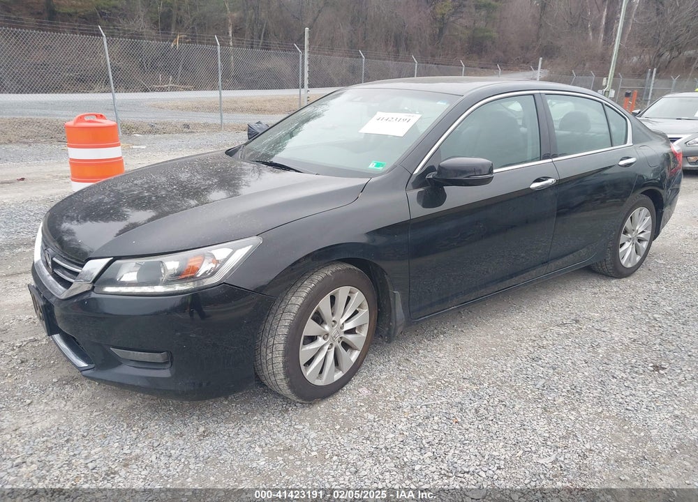 2014 HONDA ACCORD EX-L V-6 VIN: 1HGCR3F85EA006199