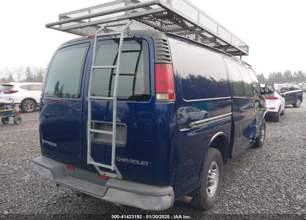 2002 CHEVROLET EXPRESS VIN: 1GCHG35R521194058