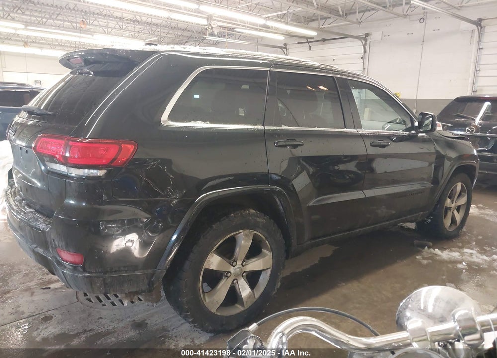 2015 JEEP GRAND CHEROKEE ALTITUDE VIN: 1C4RJFAG6FC111579