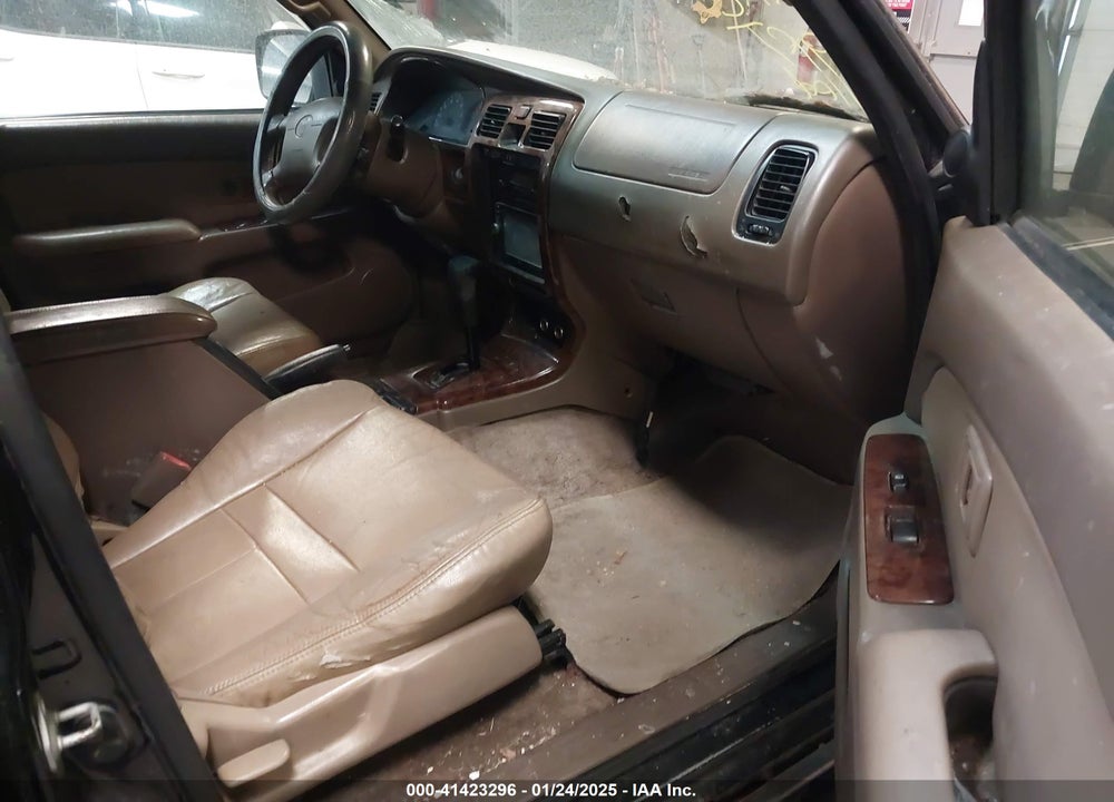 1999 TOYOTA 4RUNNER LIMITED V6 VIN: JT3GN87R8X0099958