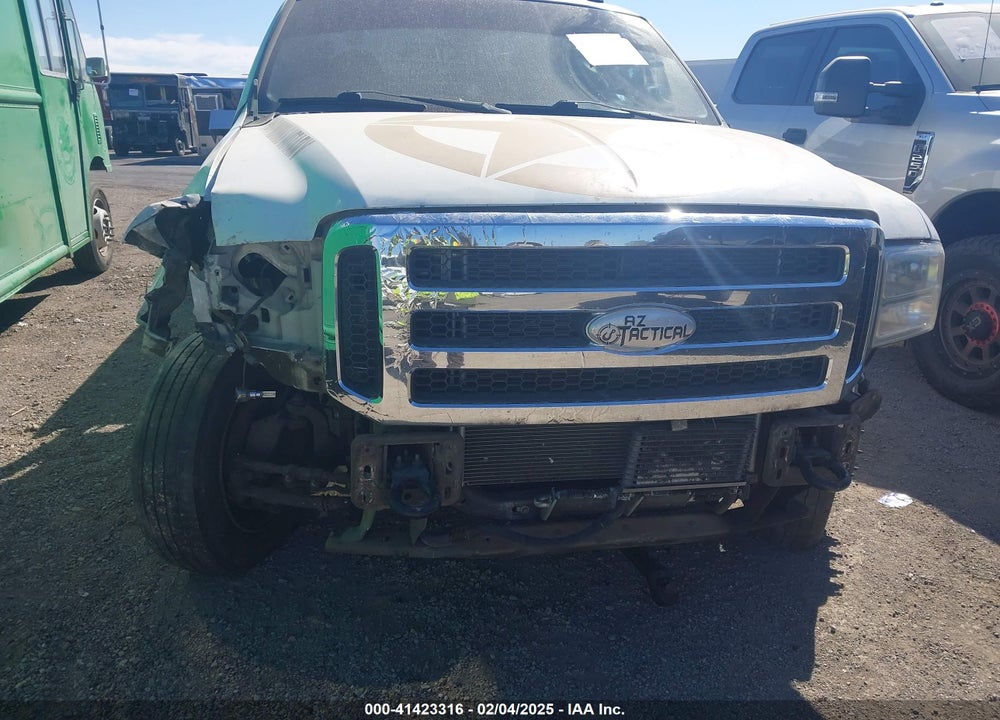 2005 FORD F-450 XL/XLT VIN: 1FDXF46P15EA39825