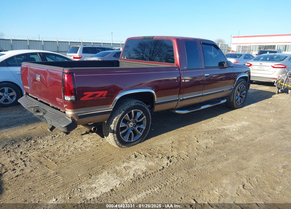 1998 GMC SIERRA 1500 SL WIDESIDE VIN: 2GTEK19R0W1515178