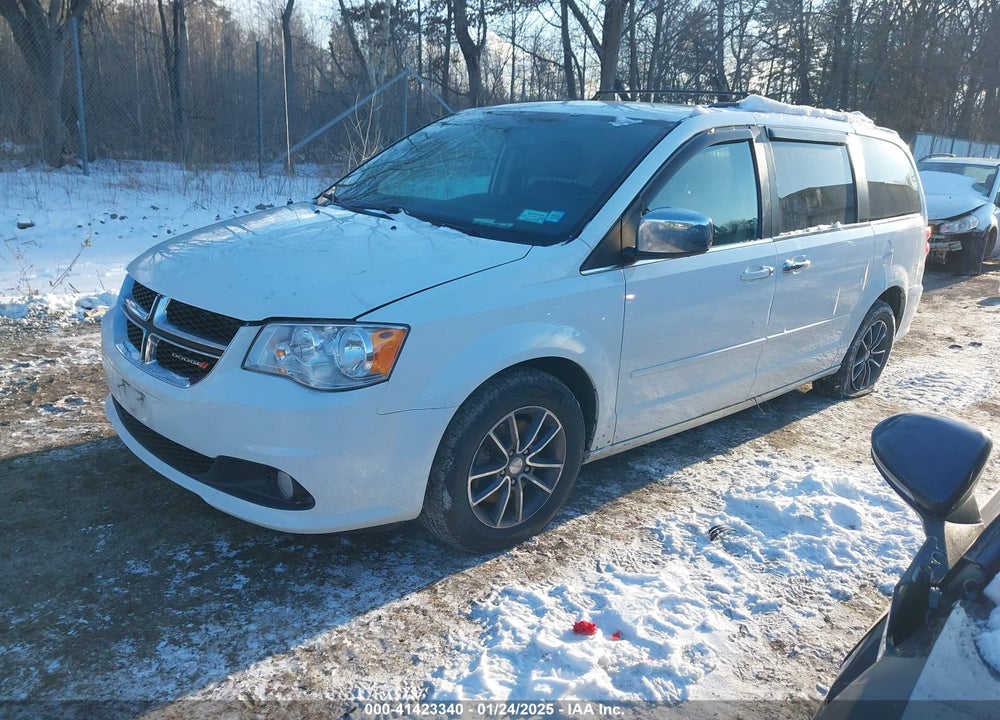 2017 DODGE GRAND CARAVAN SXT VIN: 2C4RDGCG1HR605529
