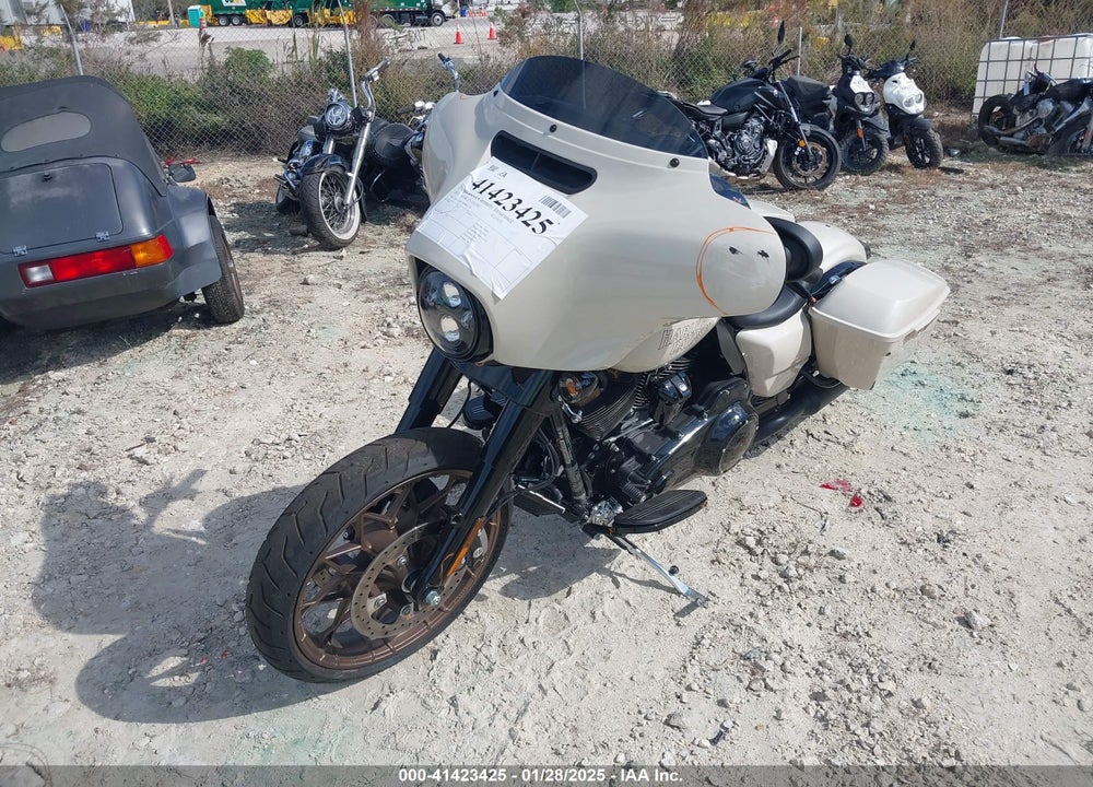 2023 HARLEY-DAVIDSON FLHXST VIN: 1HD1ABL14PB661738