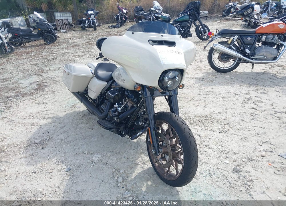 2023 HARLEY-DAVIDSON FLHXST VIN: 1HD1ABL14PB661738