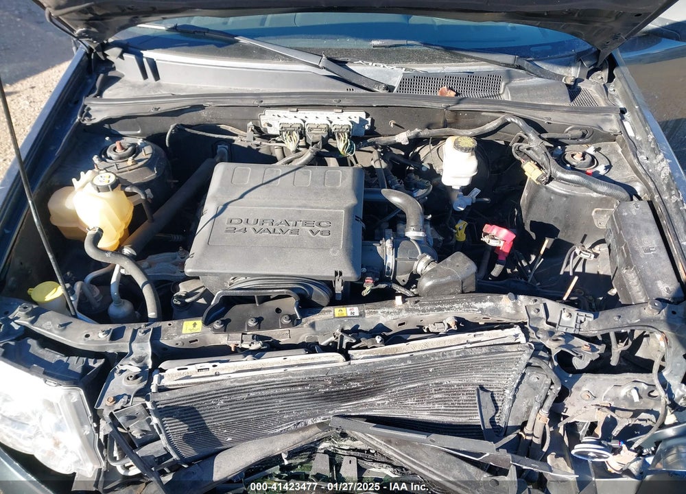 2009 FORD ESCAPE XLT VIN: 1FMCU03G39KA21075