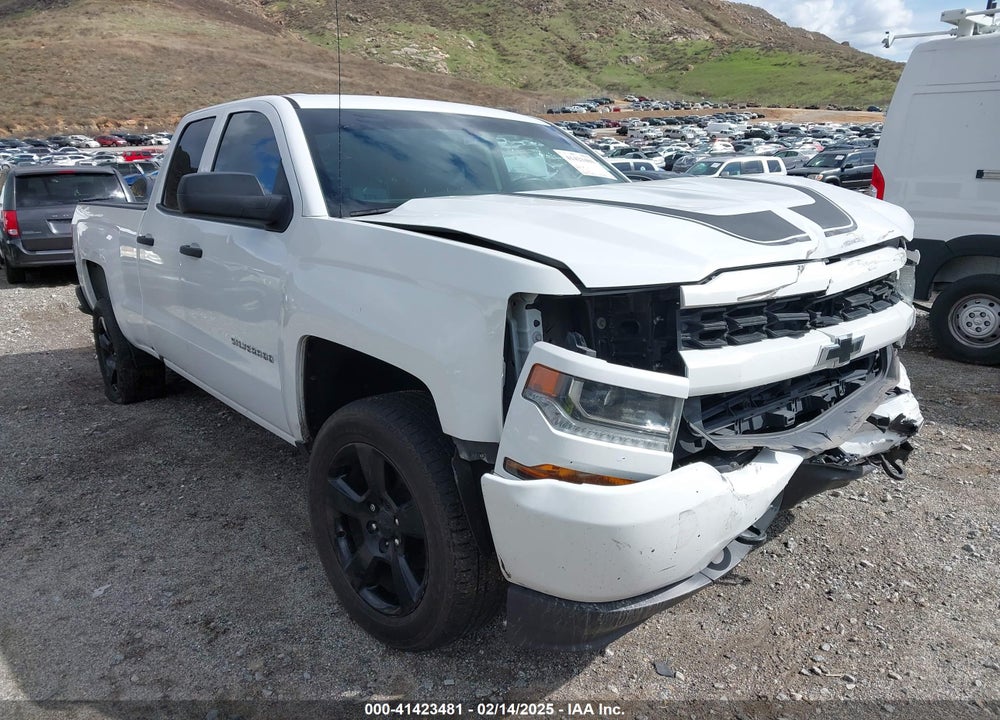 2017 CHEVROLET SILVERADO 1500 CUSTOM VIN: 1GCRCPEC3HZ349767