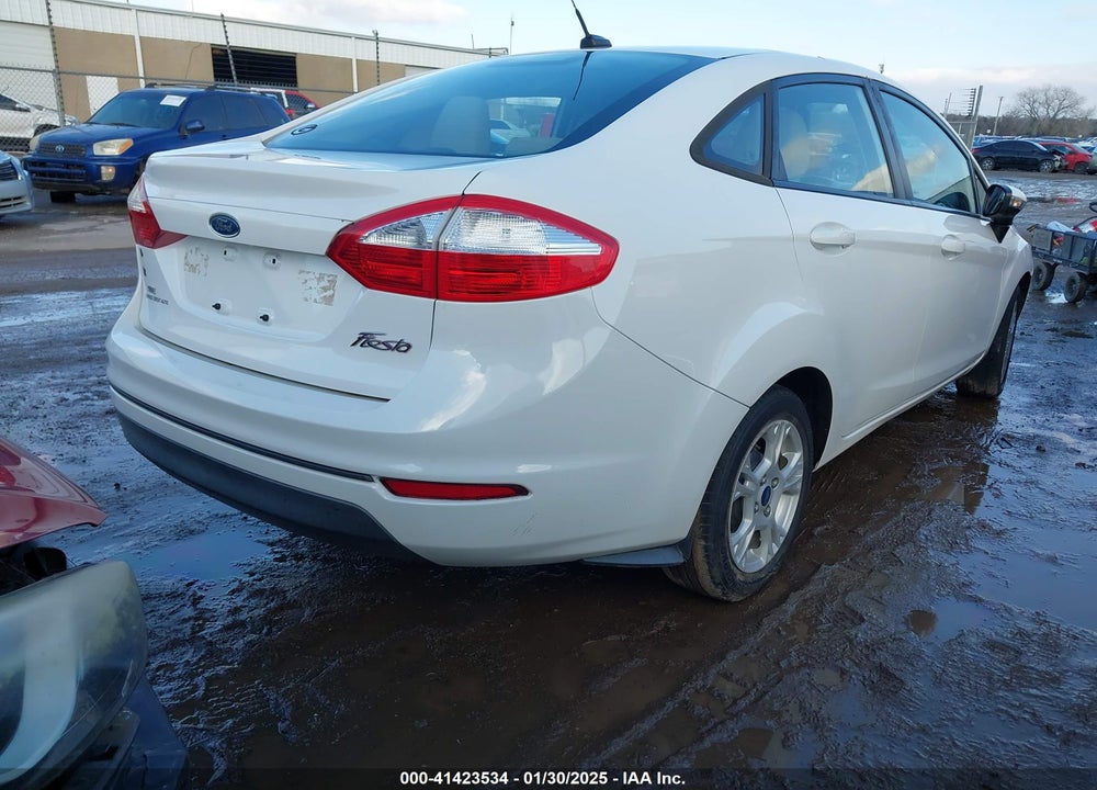 2015 FORD FIESTA VIN: 3FADP4BJ0FM104848