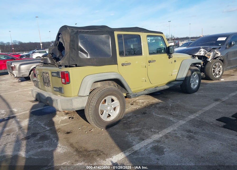 2013 JEEP WRANGLER UNLIMITED SPORT VIN: 1C4BJWDG3DL556615