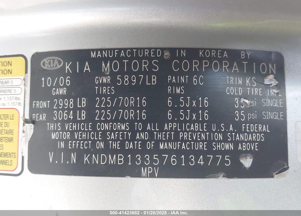2007 KIA SEDONA VIN: KNDMB133576134775