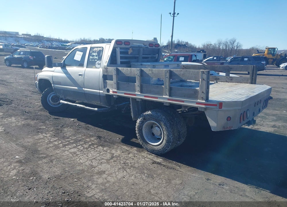 2001 DODGE RAM 3500 ST VIN: 1B7MF33671J531435