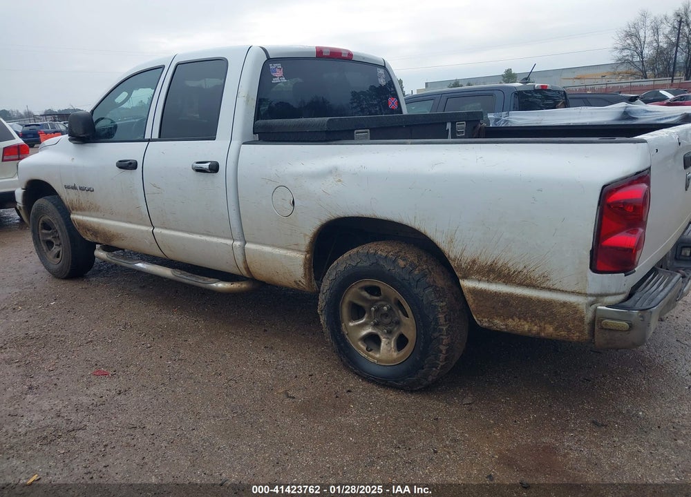 2007 DODGE RAM 1500 VIN: 1D7HA18K57J629582