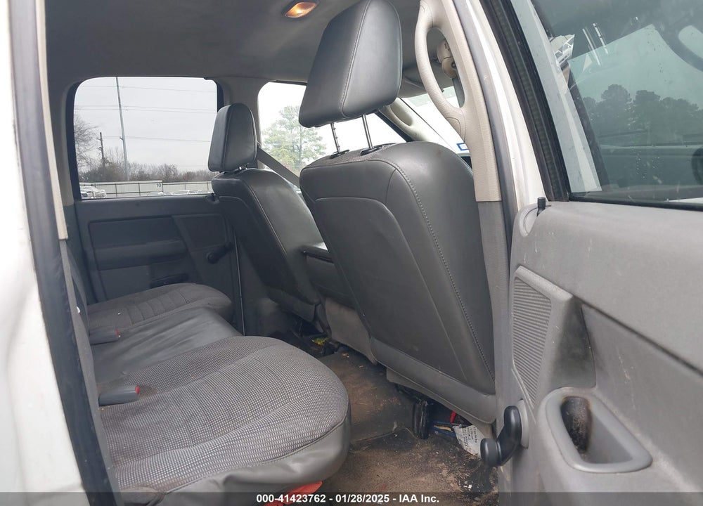 2007 DODGE RAM 1500 VIN: 1D7HA18K57J629582