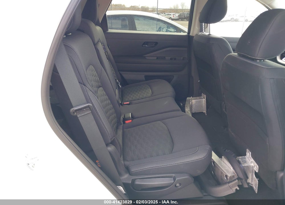2024 NISSAN PATHFINDER SV FWD VIN: 5N1DR3BA5RC256432